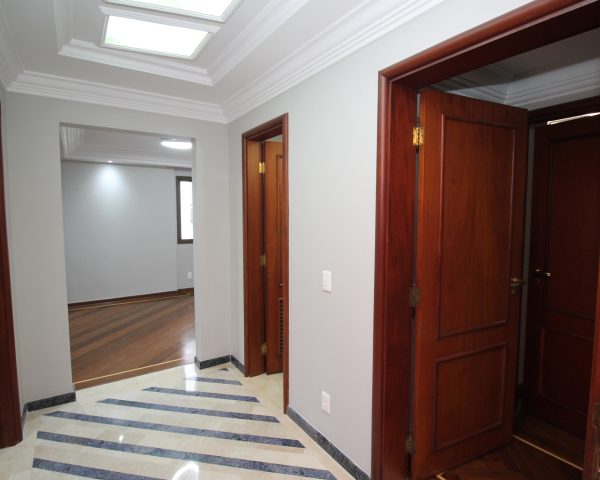 Apartamento pronto para morar no Edifício Chateau (17)