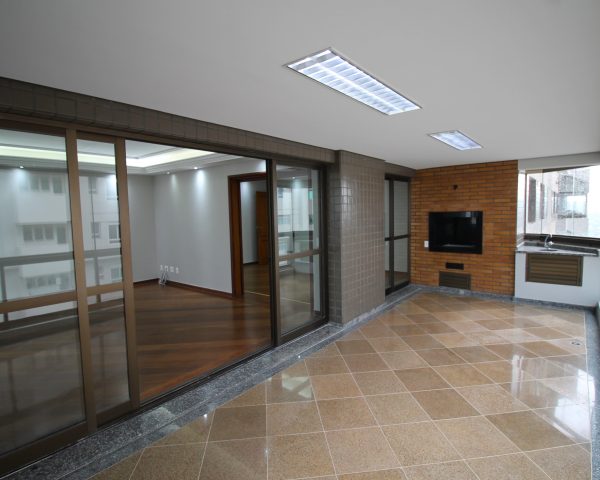 Apartamento pronto para morar no Edifício Chateau (26)