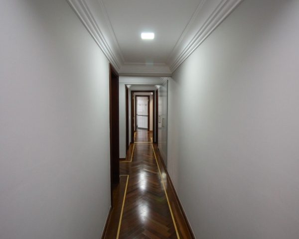Apartamento pronto para morar no Edifício Chateau (33)