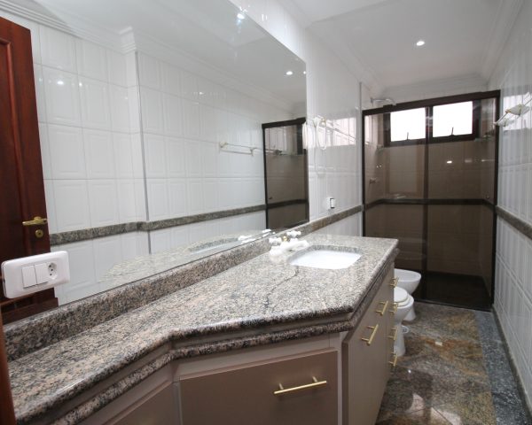 Apartamento pronto para morar no Edifício Chateau (35)