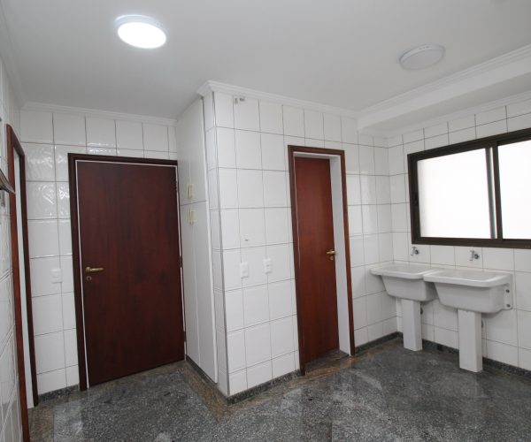 Apartamento pronto para morar no Edifício Chateau (40)