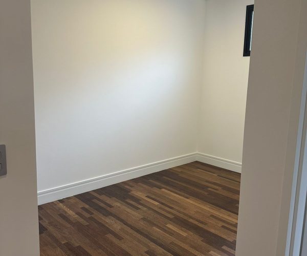 WhatsApp Image 2025-12-08 at 20.11.22