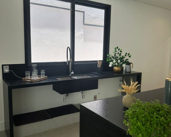 WhatsApp Image 2025-12-08 at 20.11.27 (4)