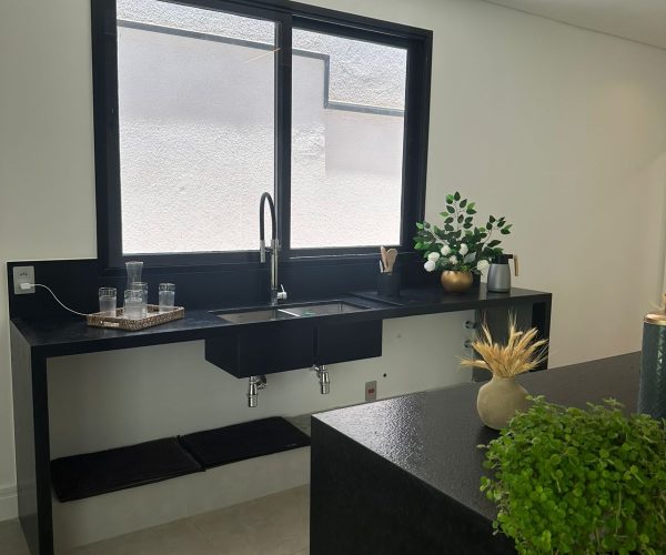 WhatsApp Image 2025-12-08 at 20.11.27 (4)