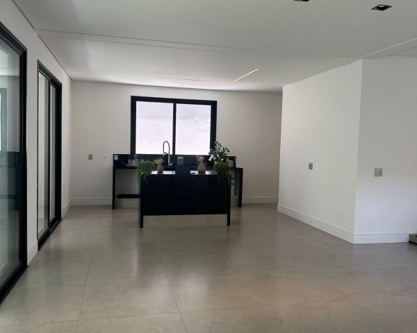 WhatsApp Image 2025-12-08 at 20.11.29 (4)