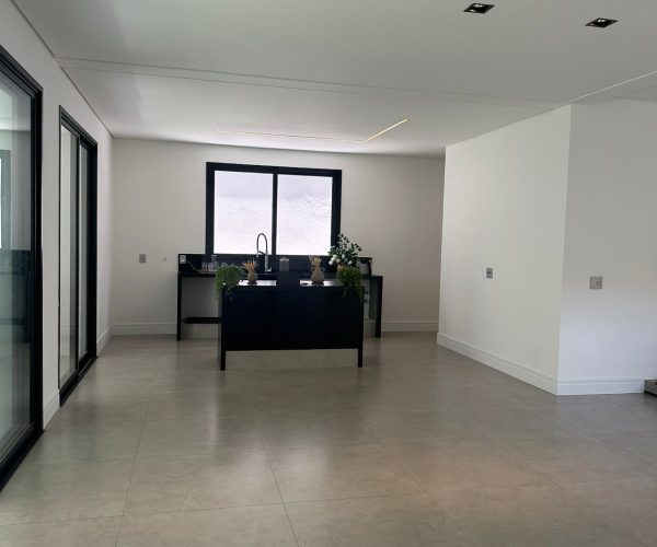 WhatsApp Image 2025-12-08 at 20.11.29 (4)