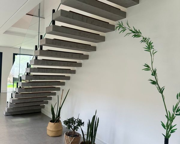 WhatsApp Image 2025-12-08 at 20.11.30 (2)