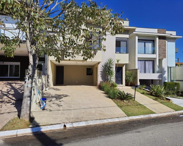 WhatsApp Image 2025-12-08 at 21.25.17 (1)