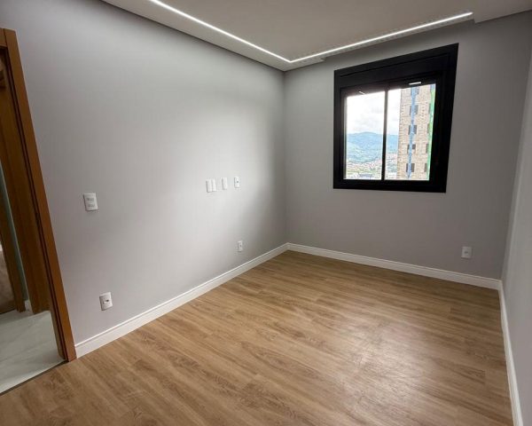 WhatsApp Image 2025-12-08 at 21.45.32 (3)